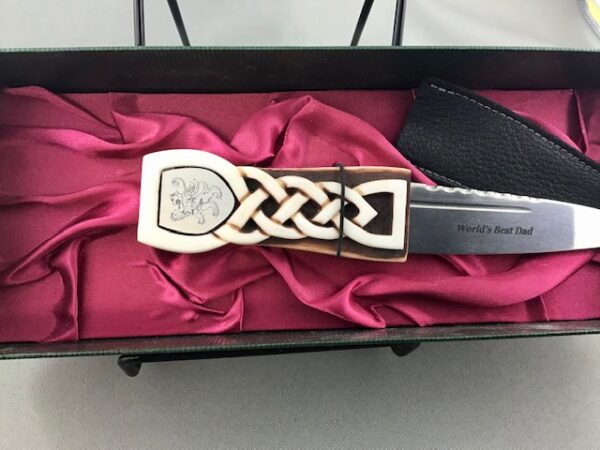 Ivory effect Sgian Dubh with engraved blade